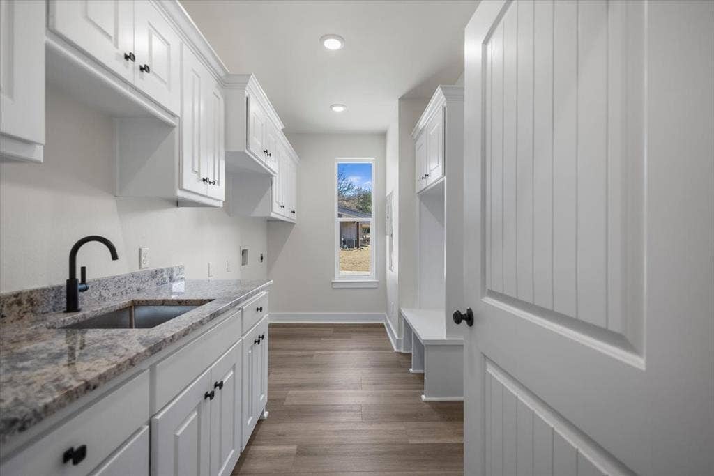 24110 Sun Ridge Road, Lindale, TX 75771 24110 Sun Ridge Road, Lindale, TX 75771