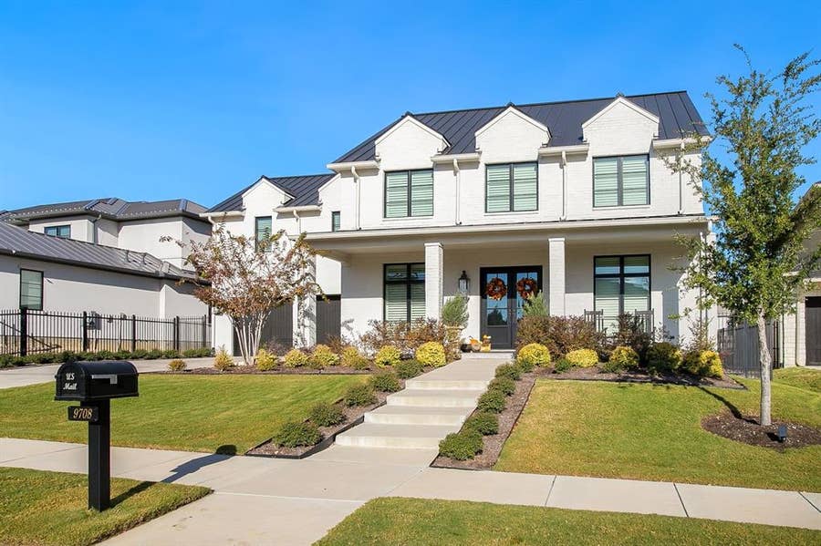 Property photo for 9708 Latour Court, Fort Worth, TX