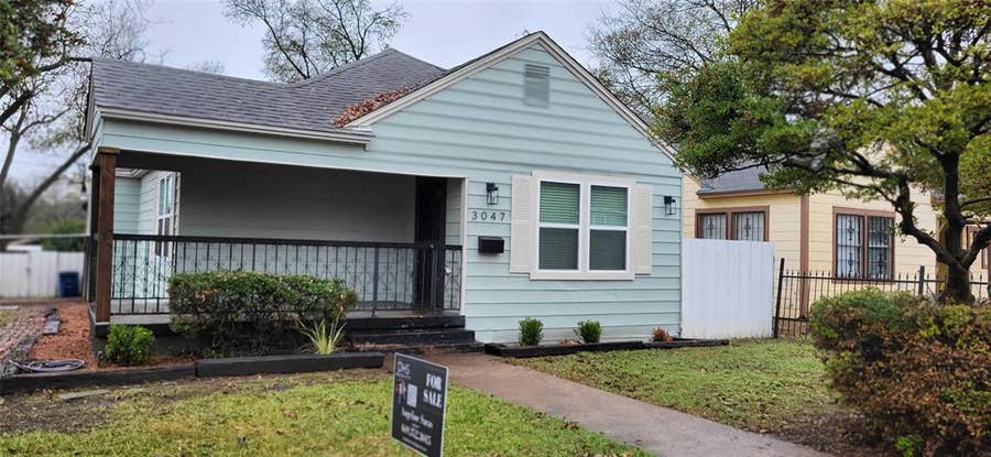 Property photo for 3047 Fernwood Avenue, Dallas, TX