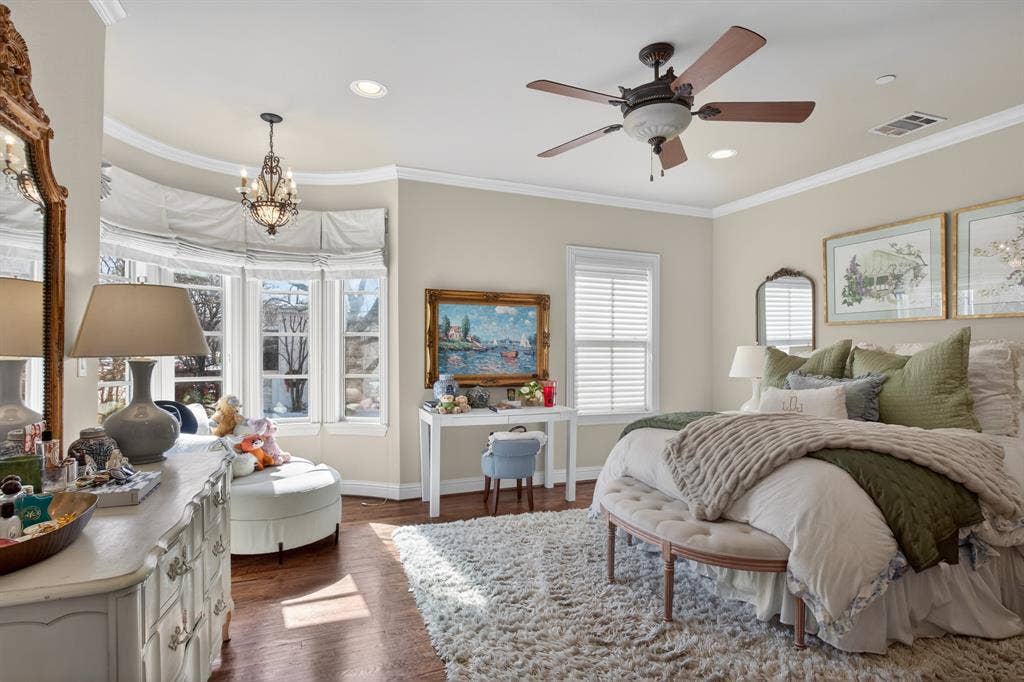 5801 Hillcrest Avenue, #06, University Park, TX 75205 5801 Hillcrest Avenue, #06, University Park, TX 75205