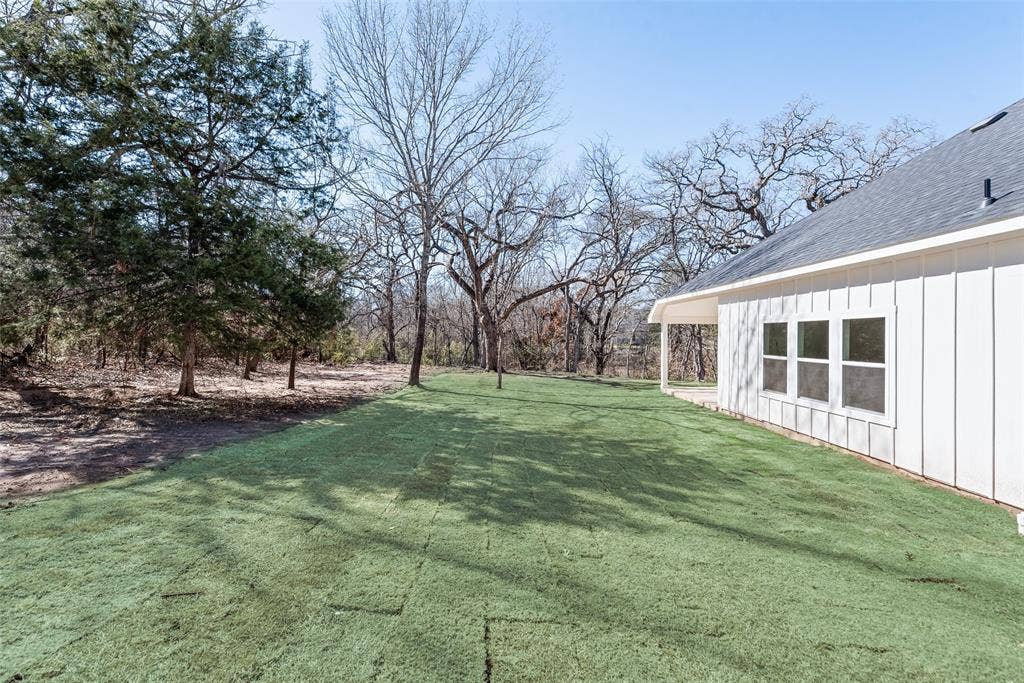 2017 Shady Creek Crossing, Azle, TX 76020 2017 Shady Creek Crossing, Azle, TX 76020