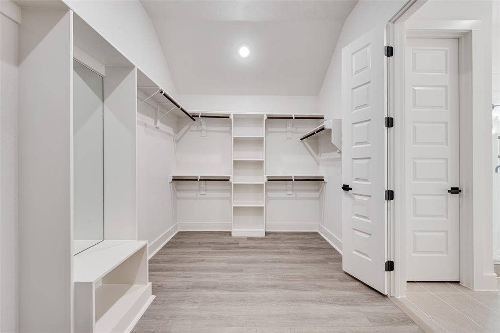 2017 Shady Creek Crossing, Azle, TX 76020 2017 Shady Creek Crossing, Azle, TX 76020