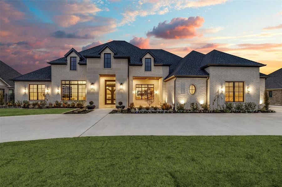 Property photo for 3516 Fairway Drive, Denton, TX