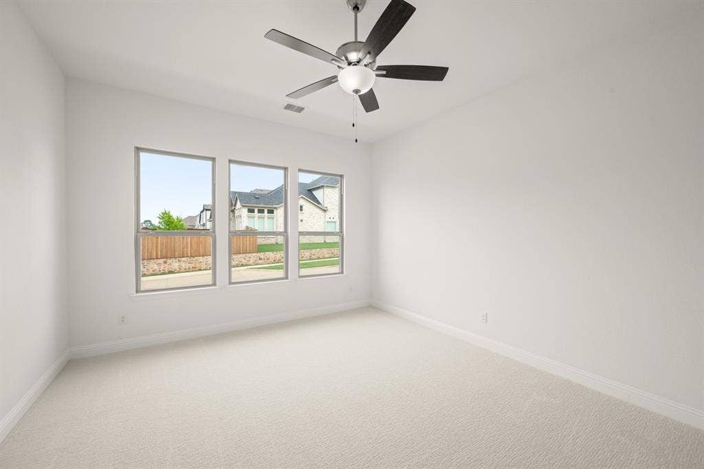 1540 Euclid Alley, Corinth, TX 76208 1540 Euclid- Primary Suite-1
