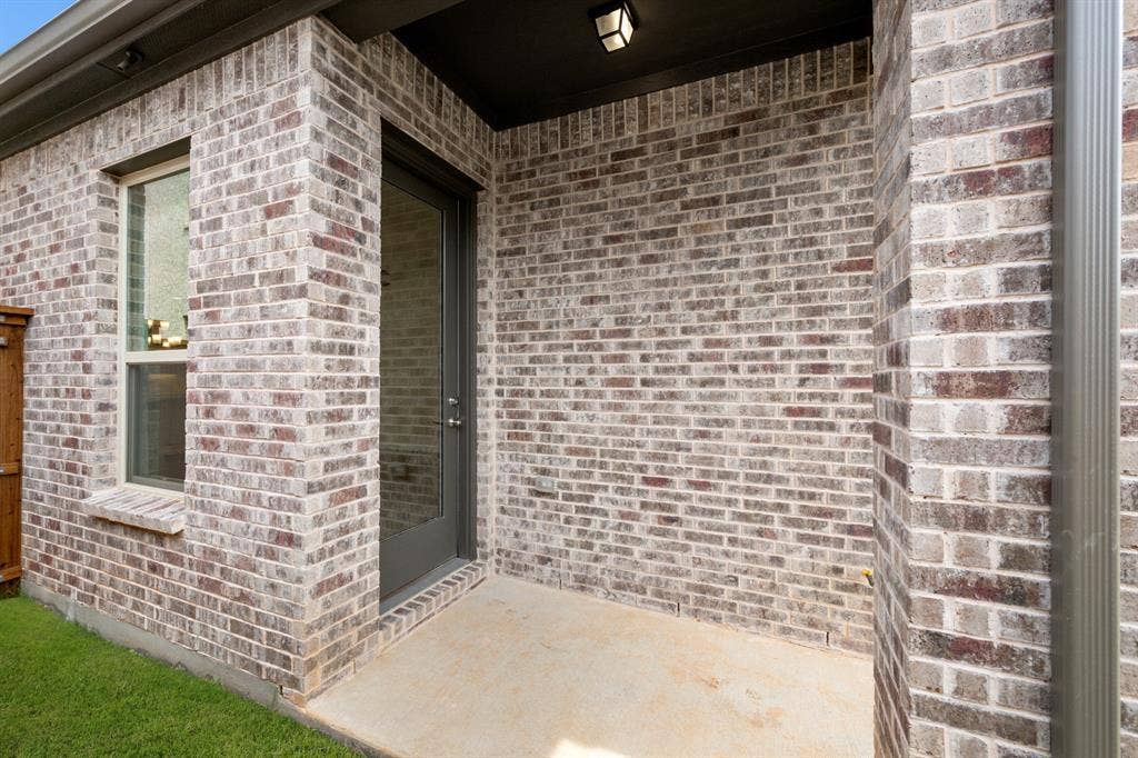 1540 Euclid Alley, Corinth, TX 76208 1540 Euclid- Back-3