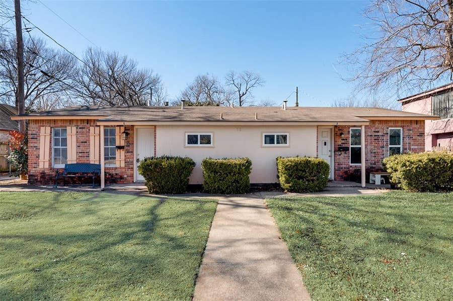 Property photo for 506 N Elm Street, #A, Arlington, TX