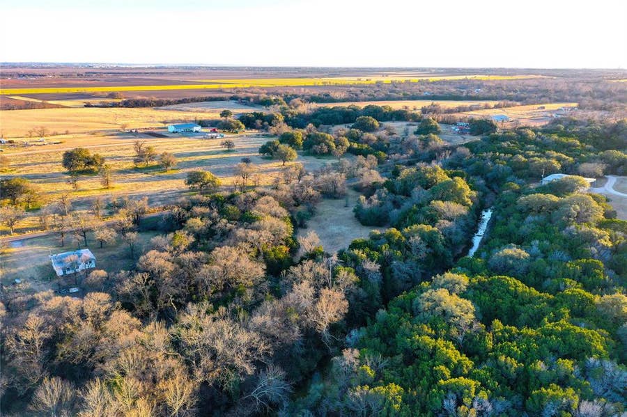 Property photo for 3697 N Rock Creek Loop, Waco, TX