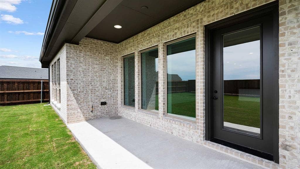 2646 Brooklyn Street, Forney, TX 75126 2646 Brooklyn Street, Forney, TX 75126