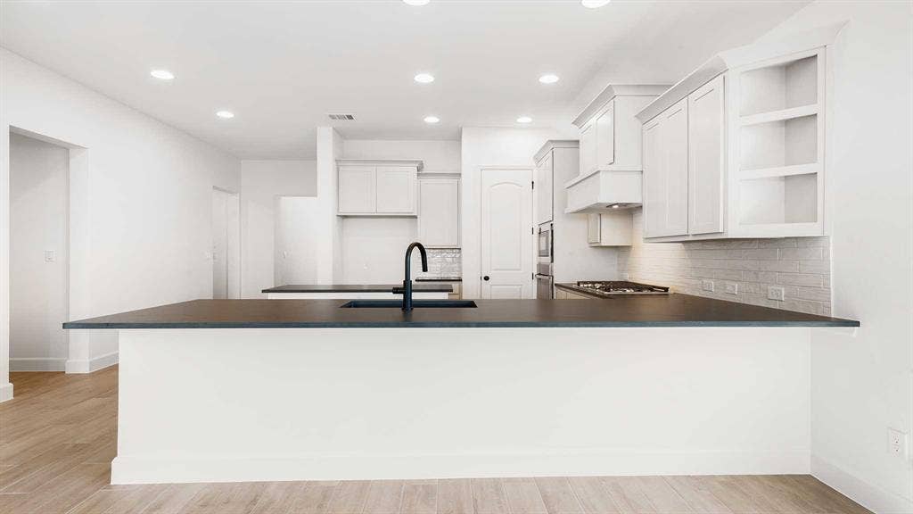2646 Brooklyn Street, Forney, TX 75126 2646 Brooklyn Street, Forney, TX 75126