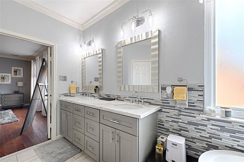 9001 Culberson Drive, Plano, TX 75025 9001 Culberson Drive, Plano, TX 75025
