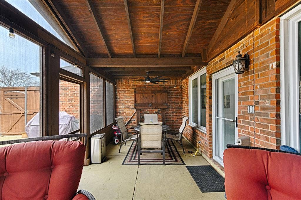 9001 Culberson Drive, Plano, TX 75025 9001 Culberson Drive, Plano, TX 75025