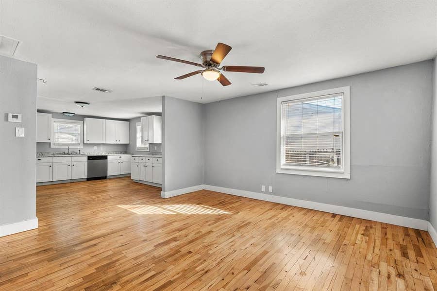 Property photo for 2709 Townsend Drive, Fort Worth, TX