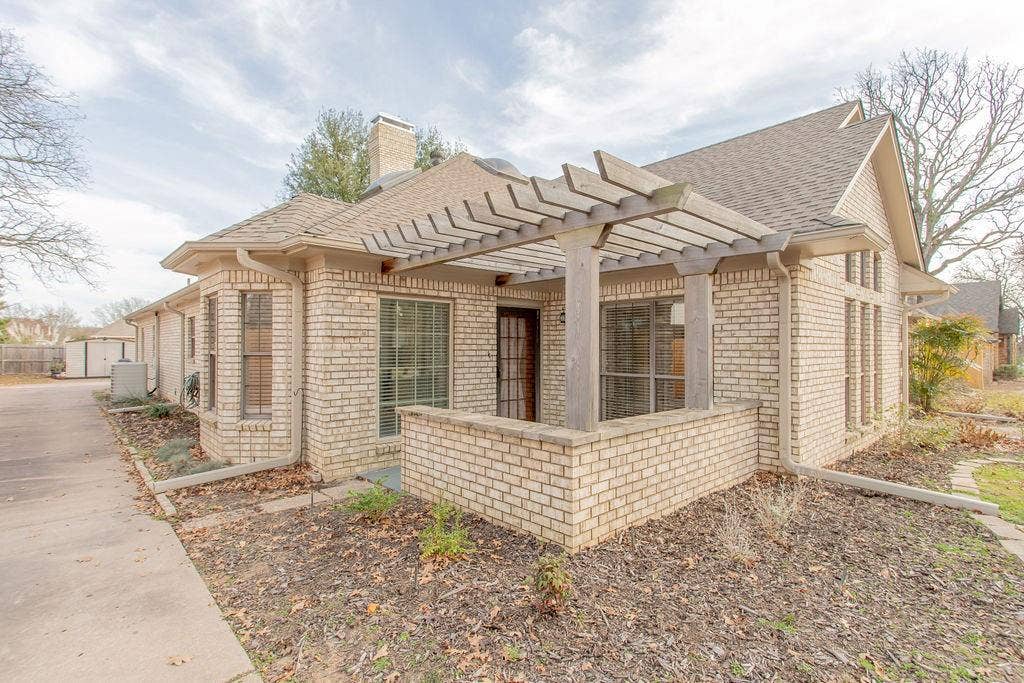 241 Hideaway Lane E, Hideaway, TX 75771 241 Hideaway Lane E, Hideaway, TX 75771
