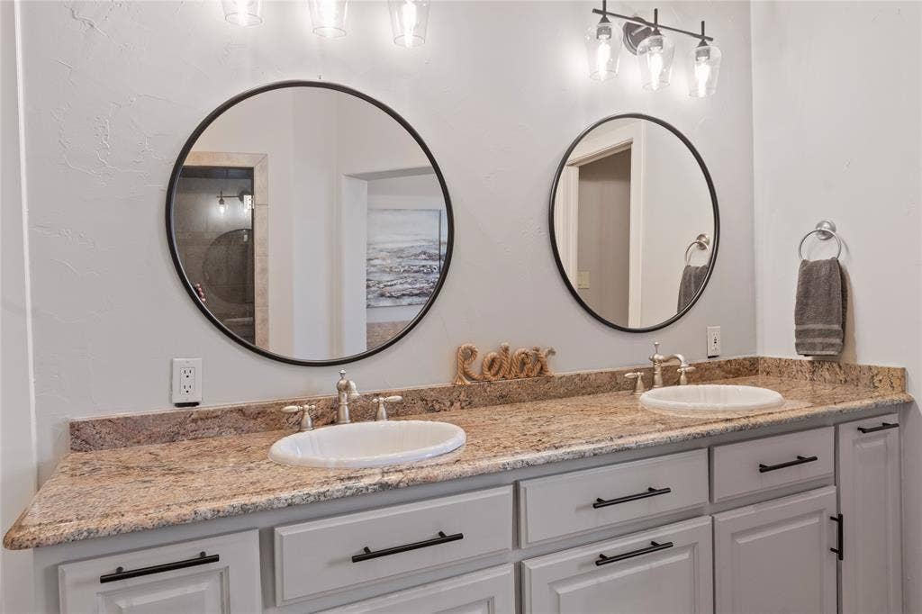 636 Turner Drive, Trinidad, TX 75163 add'l view