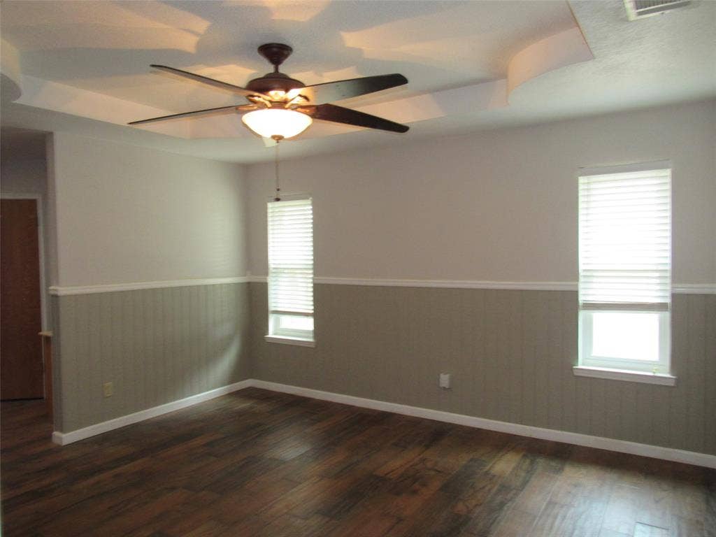 812 Regina Drive, Hewitt, TX 76643 812 Regina Drive, Hewitt, TX 76643