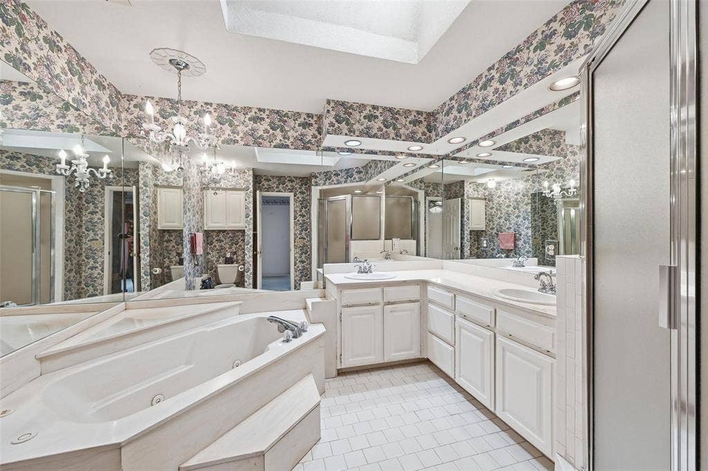 1415 Spyglass Drive, Mansfield, TX 76063 1415 Spyglass Drive, Mansfield, TX 76063