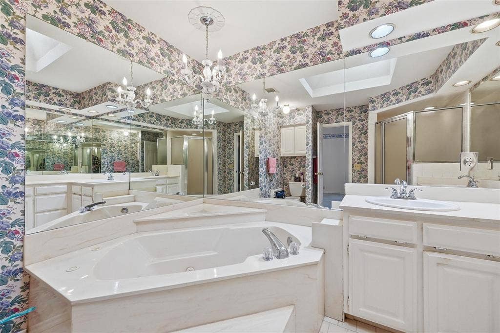 1415 Spyglass Drive, Mansfield, TX 76063 1415 Spyglass Drive, Mansfield, TX 76063