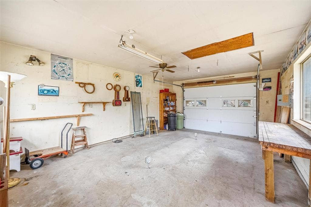 1415 Spyglass Drive, Mansfield, TX 76063 1415 Spyglass Drive, Mansfield, TX 76063