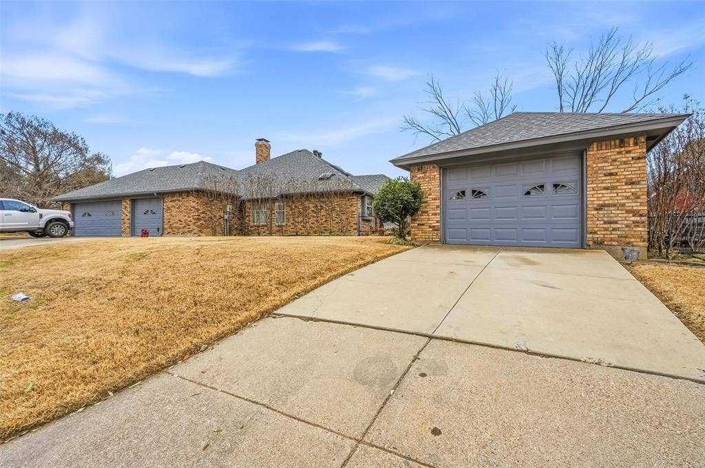 1415 Spyglass Drive, Mansfield, TX 76063 1415 Spyglass Drive, Mansfield, TX 76063
