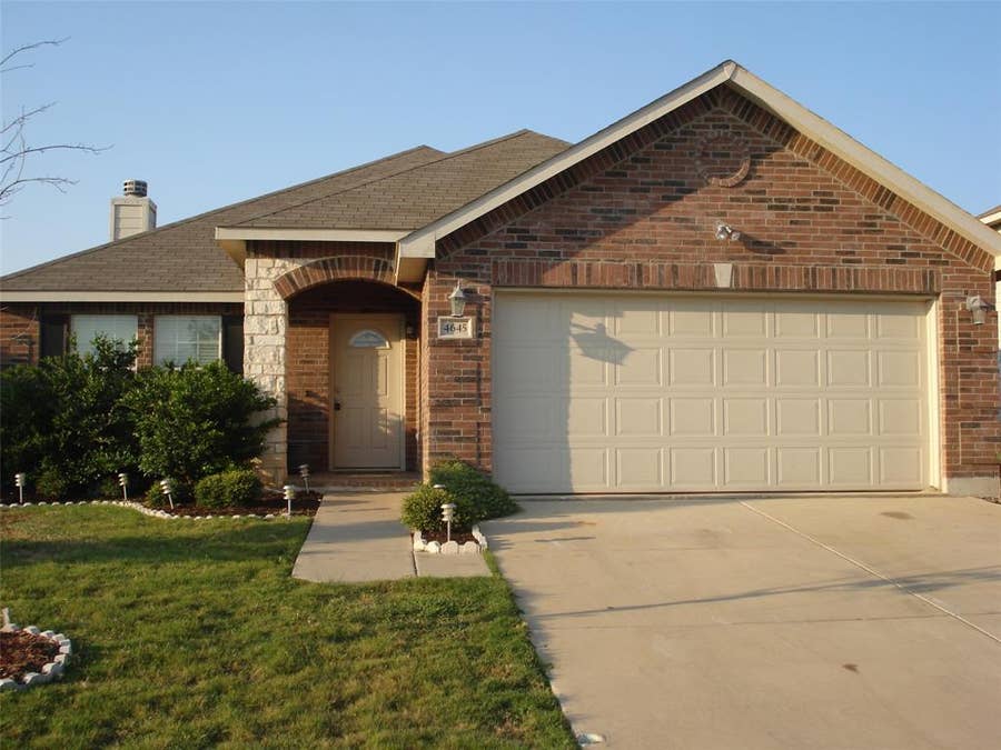 Property photo for 4645 Pangolin Drive, Fort Worth, TX