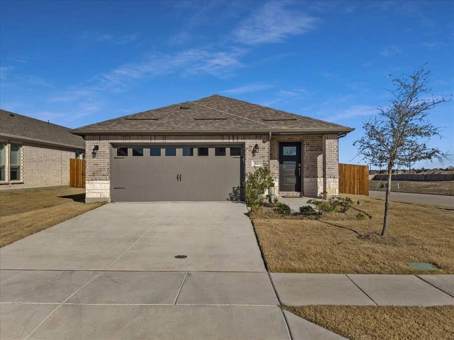 Property photo for 2621 Spade Street, Anna, TX