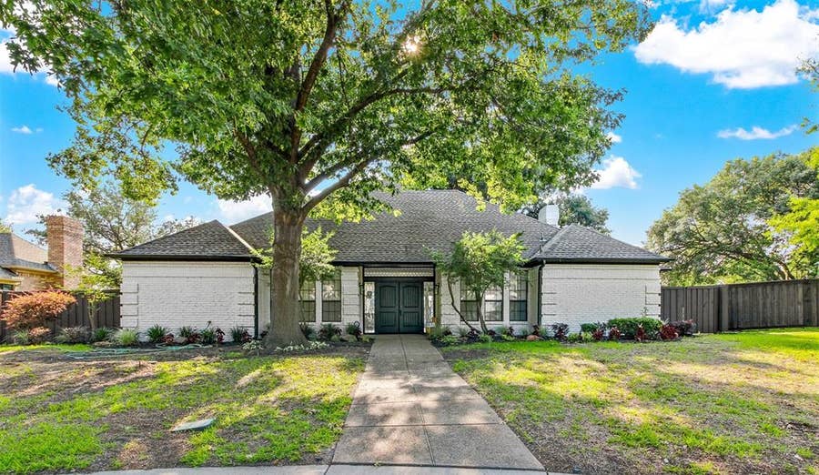 Property photo for 7319 Briarnoll, Dallas, TX