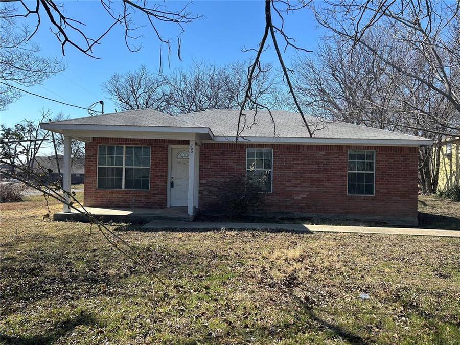 Property photo for 700 N 2nd Street, Princeton, TX