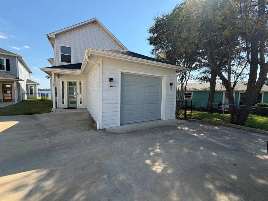Property photo for 163 Palisade Drive, Mabank, TX