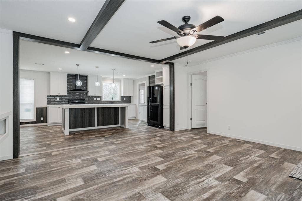 7108 Moccasin Drive, Mabank, TX 75156 7108 Moccasin Drive, Mabank, TX 75156