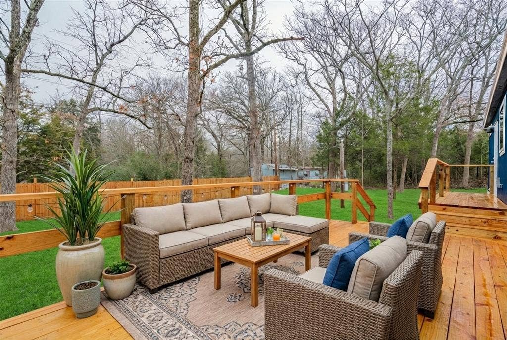 7108 Moccasin Drive, Mabank, TX 75156 Virtual Grass Enhancement