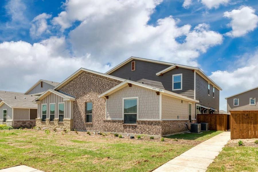 Property photo for 640-642-644-646 Fallow Drive, Venus, TX