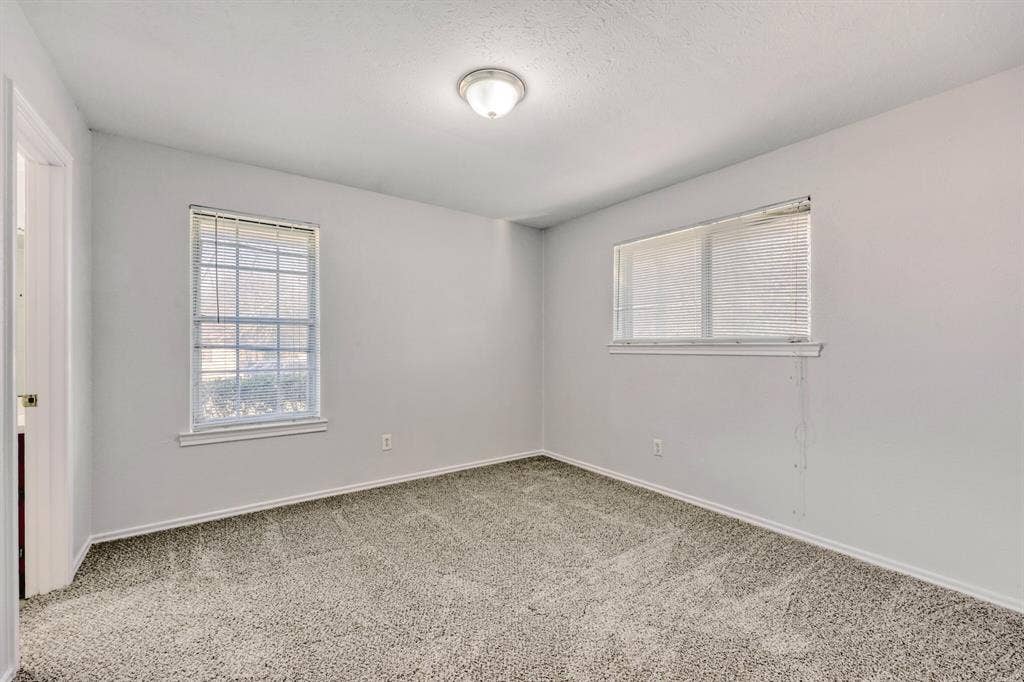 200 Connie Drive, DeSoto, TX 75115 200 Connie Drive, DeSoto, TX 75115