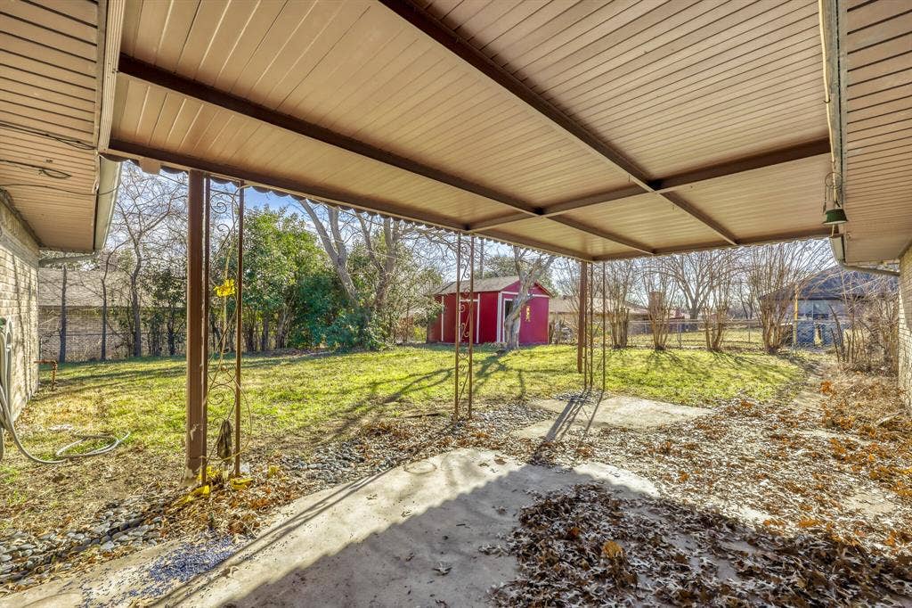 200 Connie Drive, DeSoto, TX 75115 200 Connie Drive, DeSoto, TX 75115