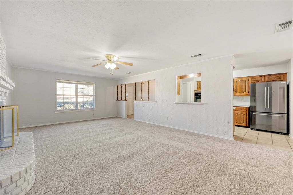 200 Connie Drive, DeSoto, TX 75115 200 Connie Drive, DeSoto, TX 75115