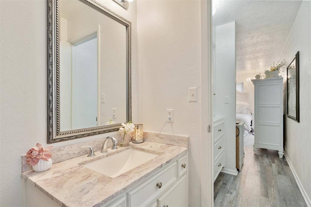 201 Colonial Circle, Athens, TX 75751 201 Colonial Circle, Athens, TX 75751