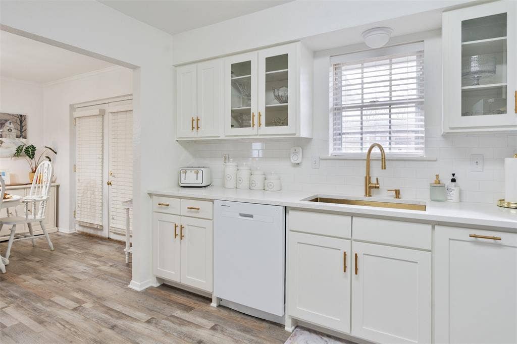 201 Colonial Circle, Athens, TX 75751 201 Colonial Circle, Athens, TX 75751