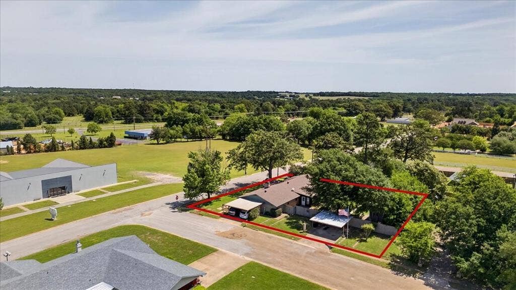 201 Colonial Circle, Athens, TX 75751 201 Colonial Circle, Athens, TX 75751
