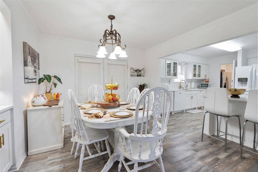 201 Colonial Circle, Athens, TX 75751 201 Colonial Circle, Athens, TX 75751