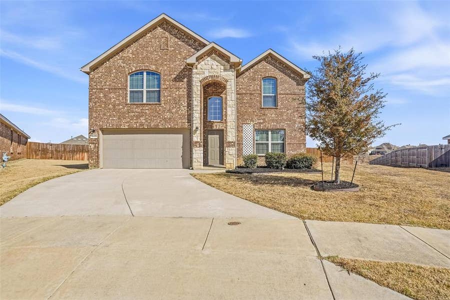 Property photo for 8405 Sweet Flag Lane, Fort Worth, TX