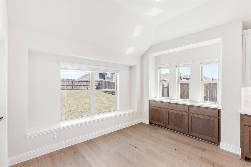 182 Memory Lane, Waxahachie, TX 75165
