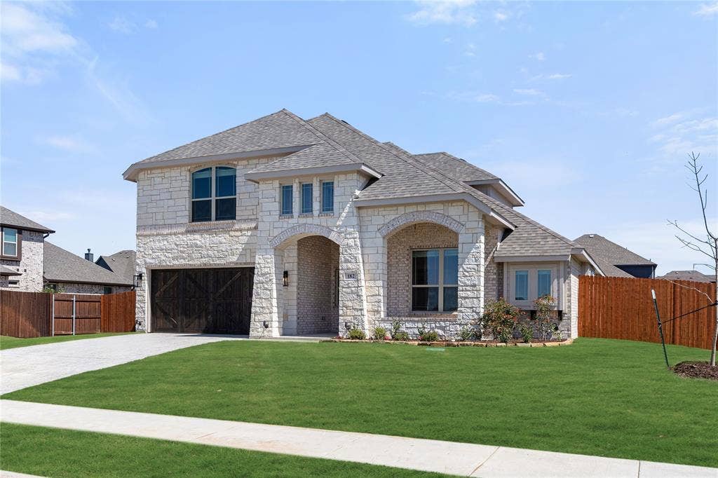 182 Memory Lane, Waxahachie, TX 75165