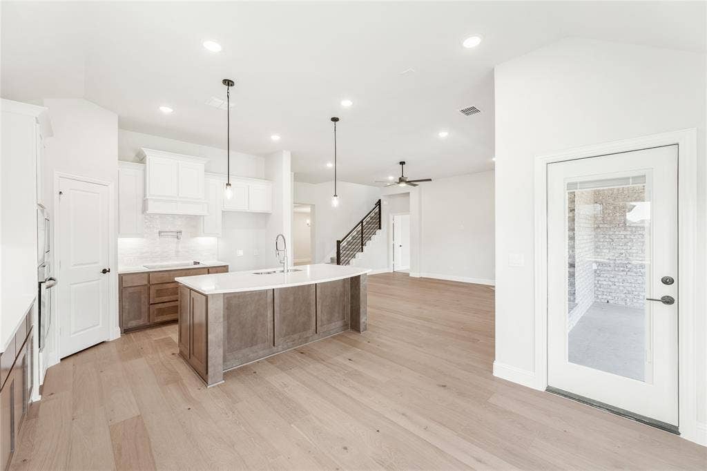 182 Memory Lane, Waxahachie, TX 75165