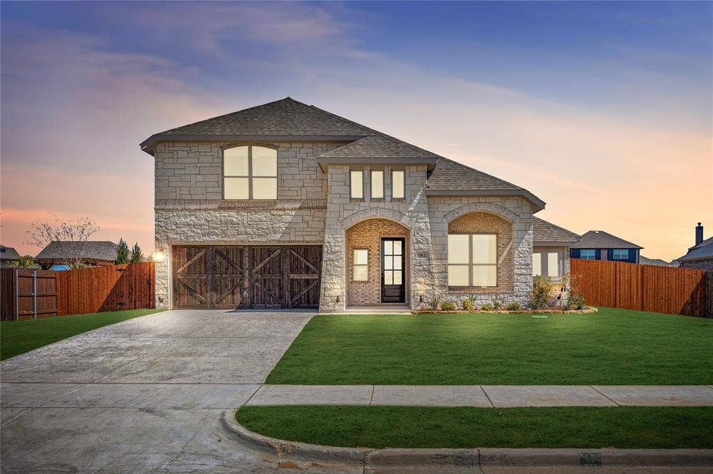 182 Memory Lane, Waxahachie, TX 75165