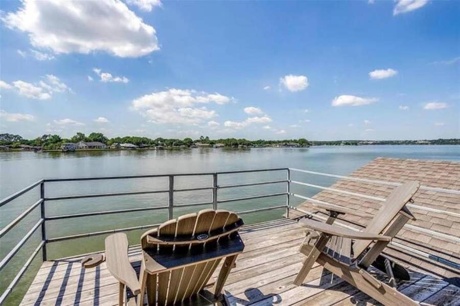Property photo for 4307 Acoma Court, Granbury, TX