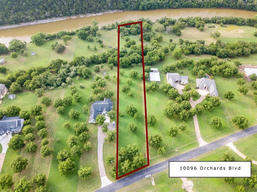 Property photo for 10096 Orchards Boulevard, Cleburne, TX