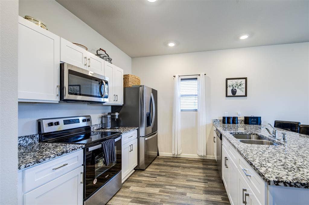 905 Avagail Avenue, Springtown, TX 76082