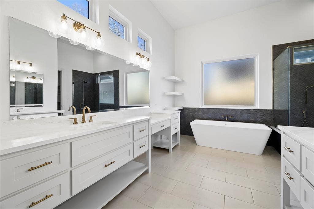2432 Bellview Circle, Tyler, TX 75709 2432 Bellview Circle, Tyler, TX 75709