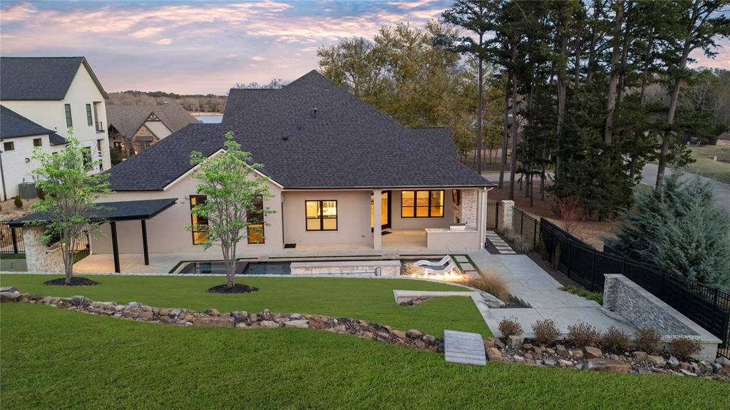 2432 Bellview Circle, Tyler, TX 75709 2432 Bellview Circle, Tyler, TX 75709