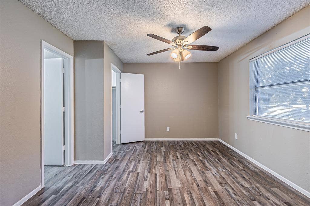 300 W Wintergreen Road, #226, DeSoto, TX 75115 300 W Wintergreen Road, #226, DeSoto, TX 75115