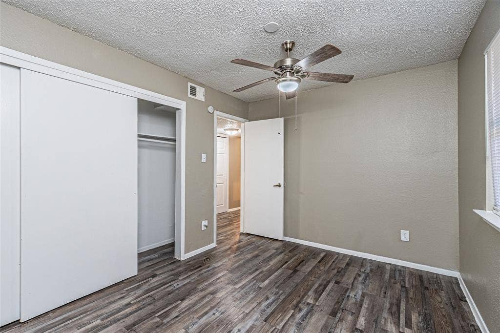 300 W Wintergreen Road, #729ABP, DeSoto, TX 75115